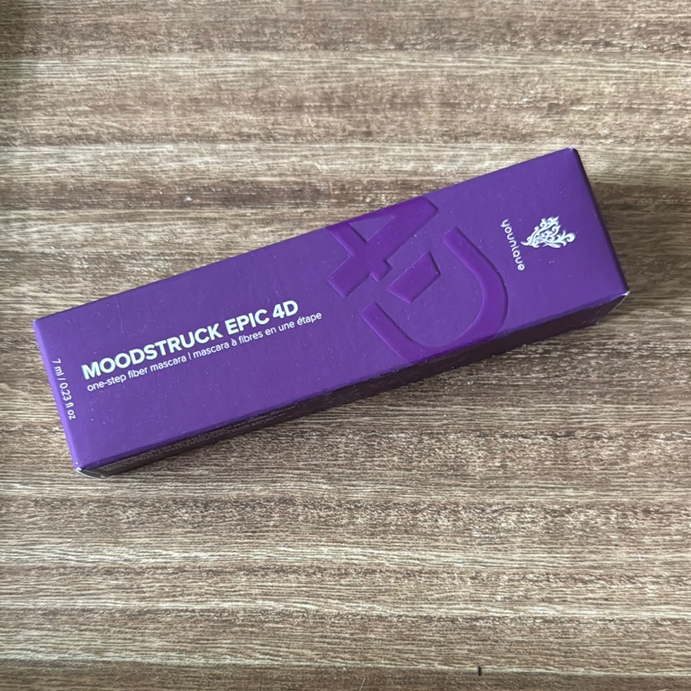 Younique Moodstruck Epic Black 4D Mascara